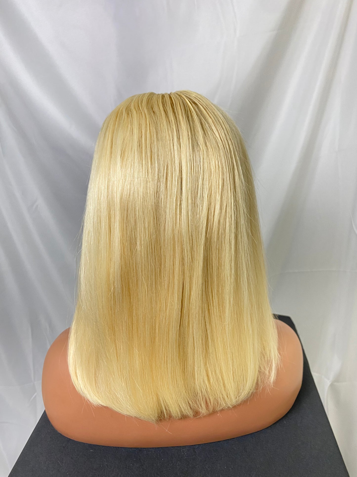 13 X 4 FRONTAL 14 INCH BLONDE WIG